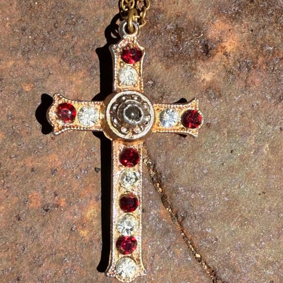 Costume Grade Goldtone Paste Stanhope Cross Necklace - Picture 1 of 6